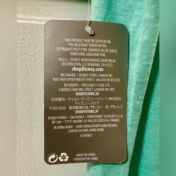 NWT! Disney’s Aladdin Tank - Genie Three Wishes - Picture 4 of 4